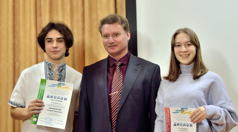 Відбувся фінальний етап всеукраїнської учнівської Інтернет-олімпіади з фізики